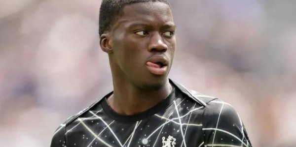 切尔西新星马马杜·萨尔火速外租回归斯特拉斯堡！签约8年仅出战1场即返法甲